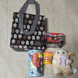 Spider-Man Valentined Day Kids Toy Set with Play-Doh and Plush